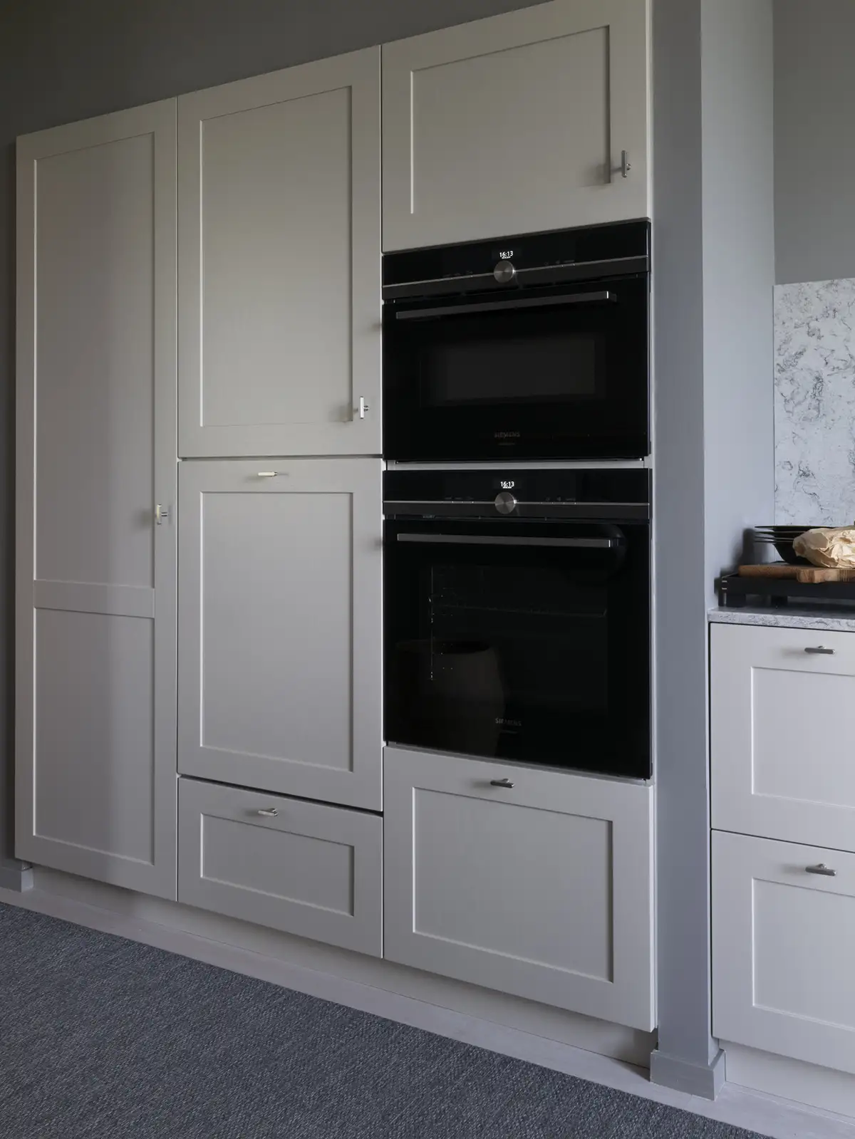 200908_kh_torso_ax_00419