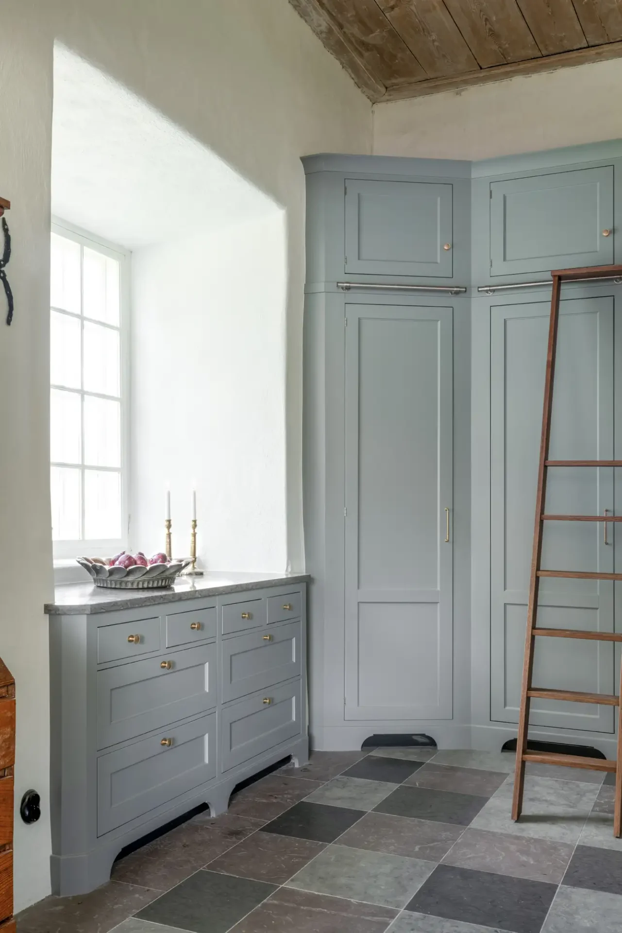 240828_broby_rain_arbyslottl1120273_1